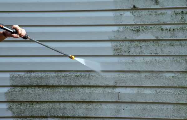 House Pressure Cleaning in Huntersville