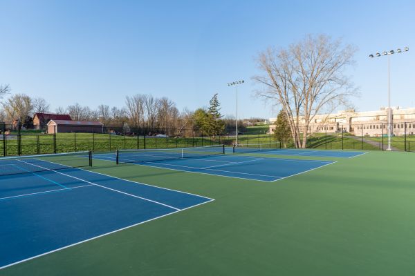 Cost of Tennis Court Cleaning in Huntersville