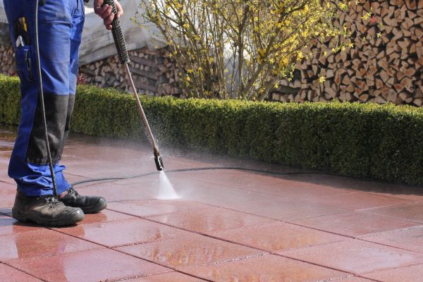 Cost of Driveway Pavers Cleaning in Huntersville