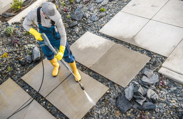 Cost of Concrete Surface Washing in Huntersville
