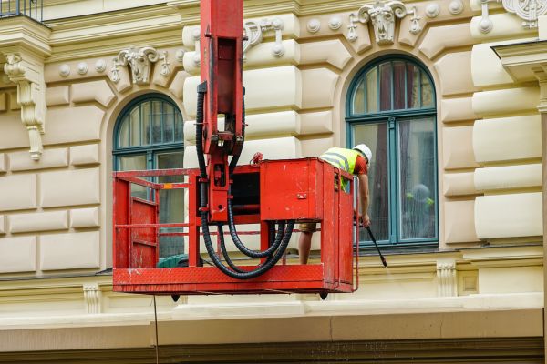 Cost of Building Power Washing in Huntersville