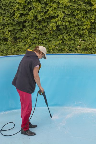 Cost of Pool Pressure Washing in Huntersville