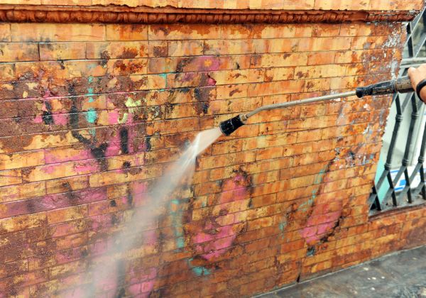 Cost of Brick Graffiti Cleaning in Huntersville